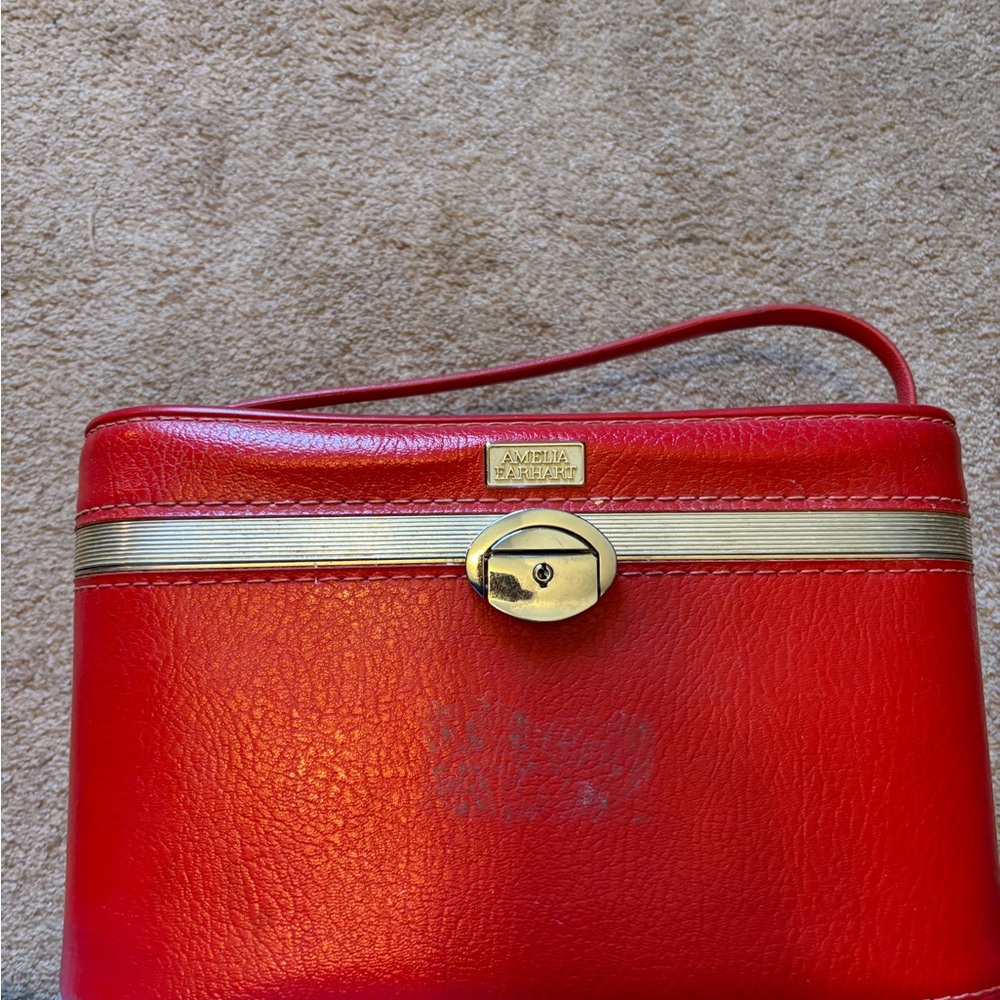 Red vintage cosmetic travel case Bag